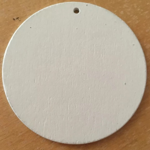 (12) 2020 Christmas Ornament Santa Wearing Masks - Picture 3 of 3